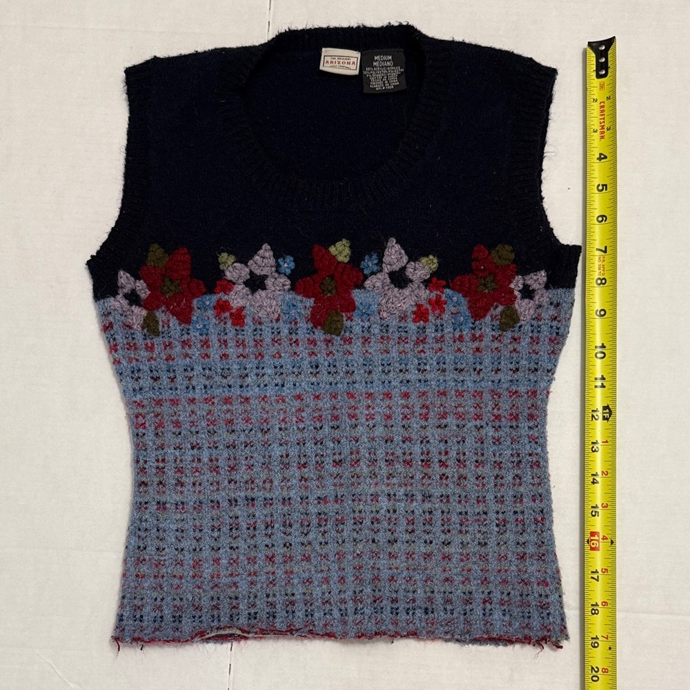 Arizona Jean Company Floral Fuzzy Knit Sweater Vest Size M